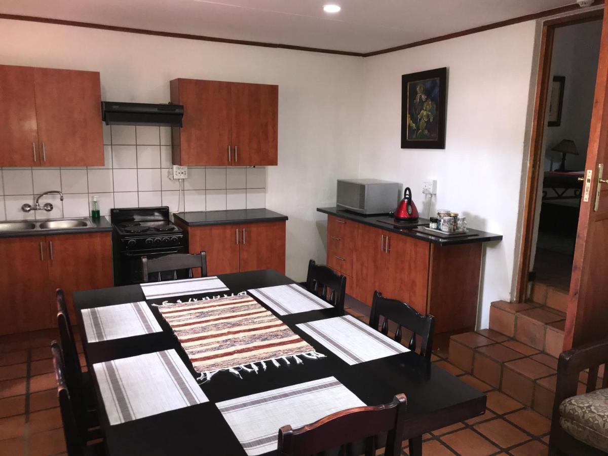 Greenwoods Self-Catering Pretoria-Noord Extérieur photo