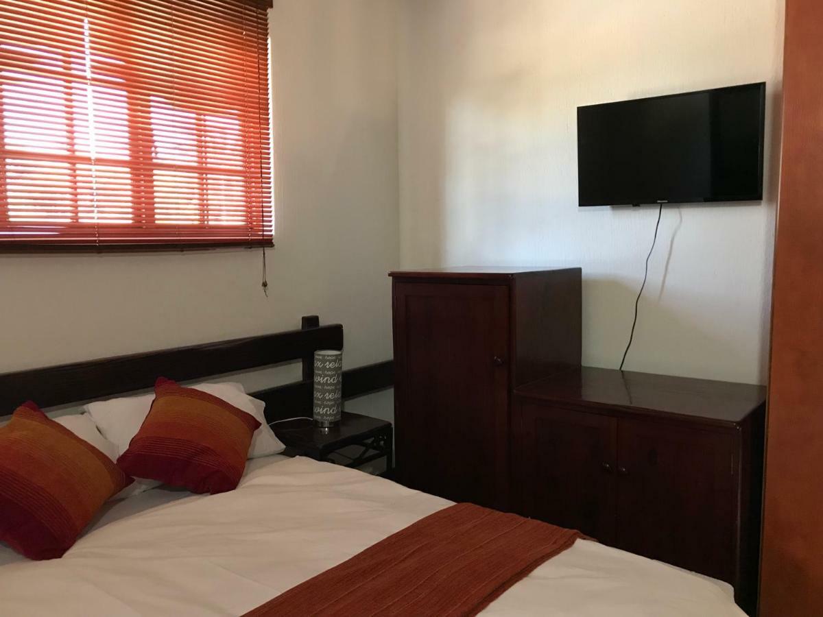 Greenwoods Self-Catering Pretoria-Noord Extérieur photo