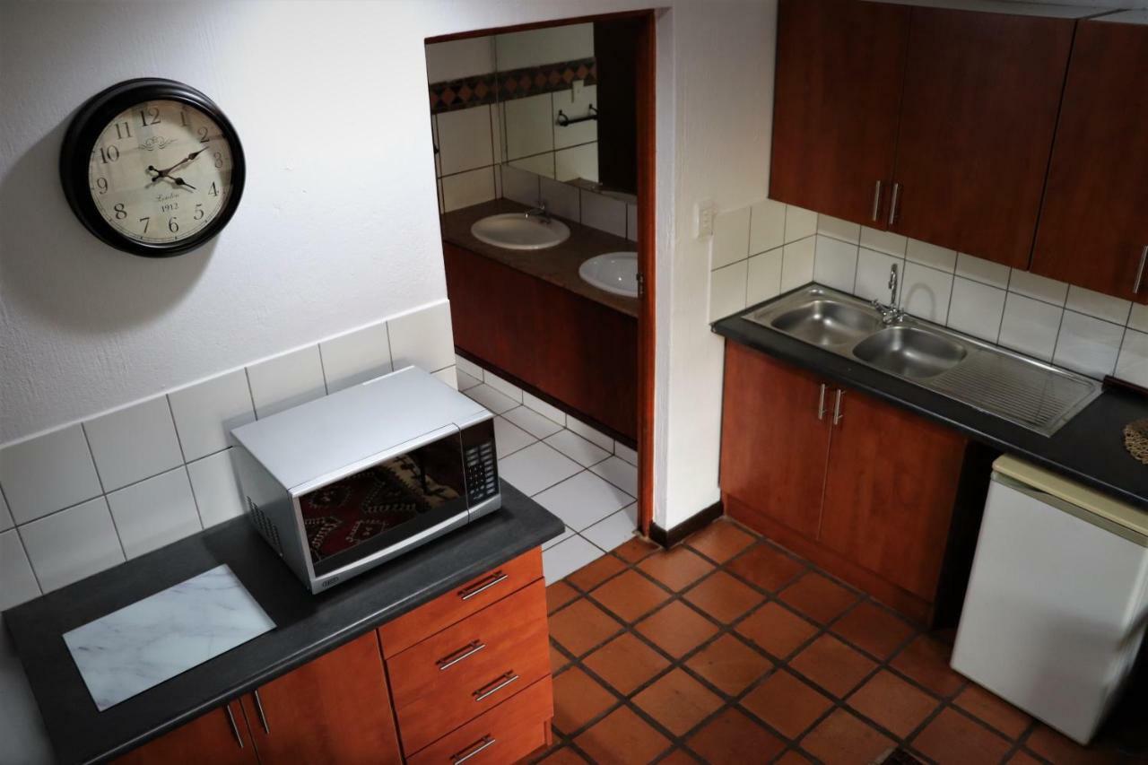 Greenwoods Self-Catering Pretoria-Noord Extérieur photo