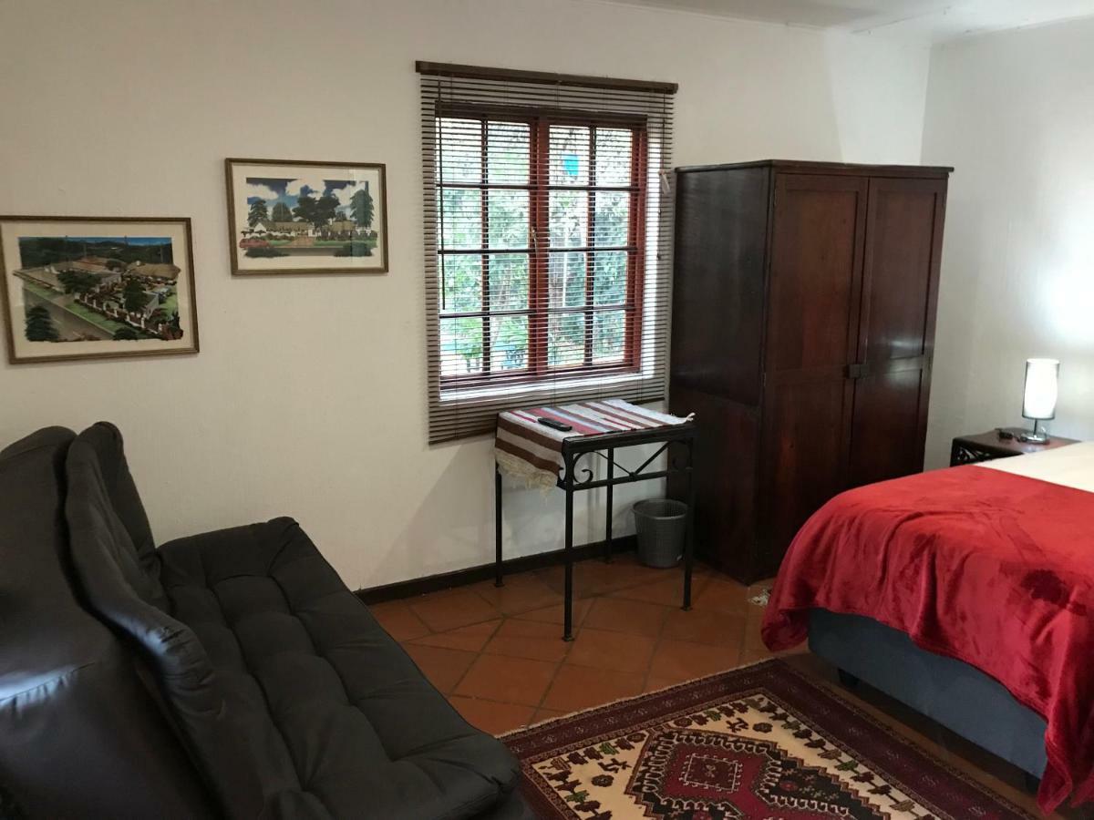 Greenwoods Self-Catering Pretoria-Noord Extérieur photo