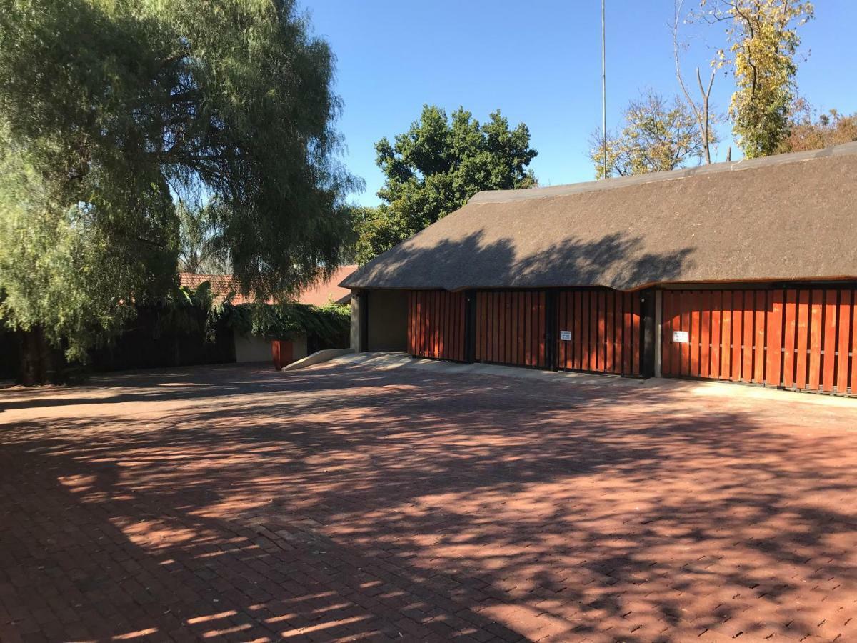 Greenwoods Self-Catering Pretoria-Noord Extérieur photo
